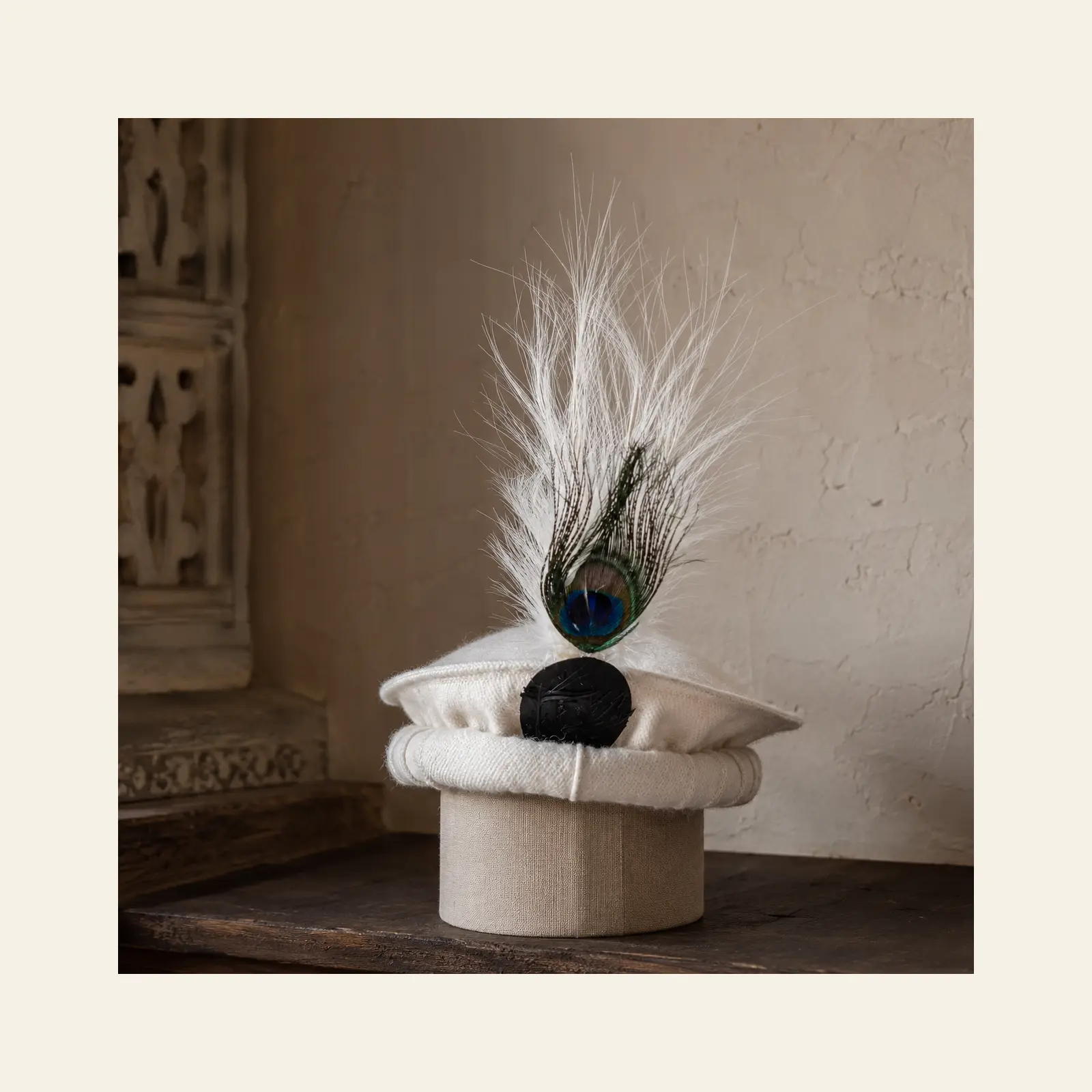 Traditional Men’s Cap with Feather - Image 2