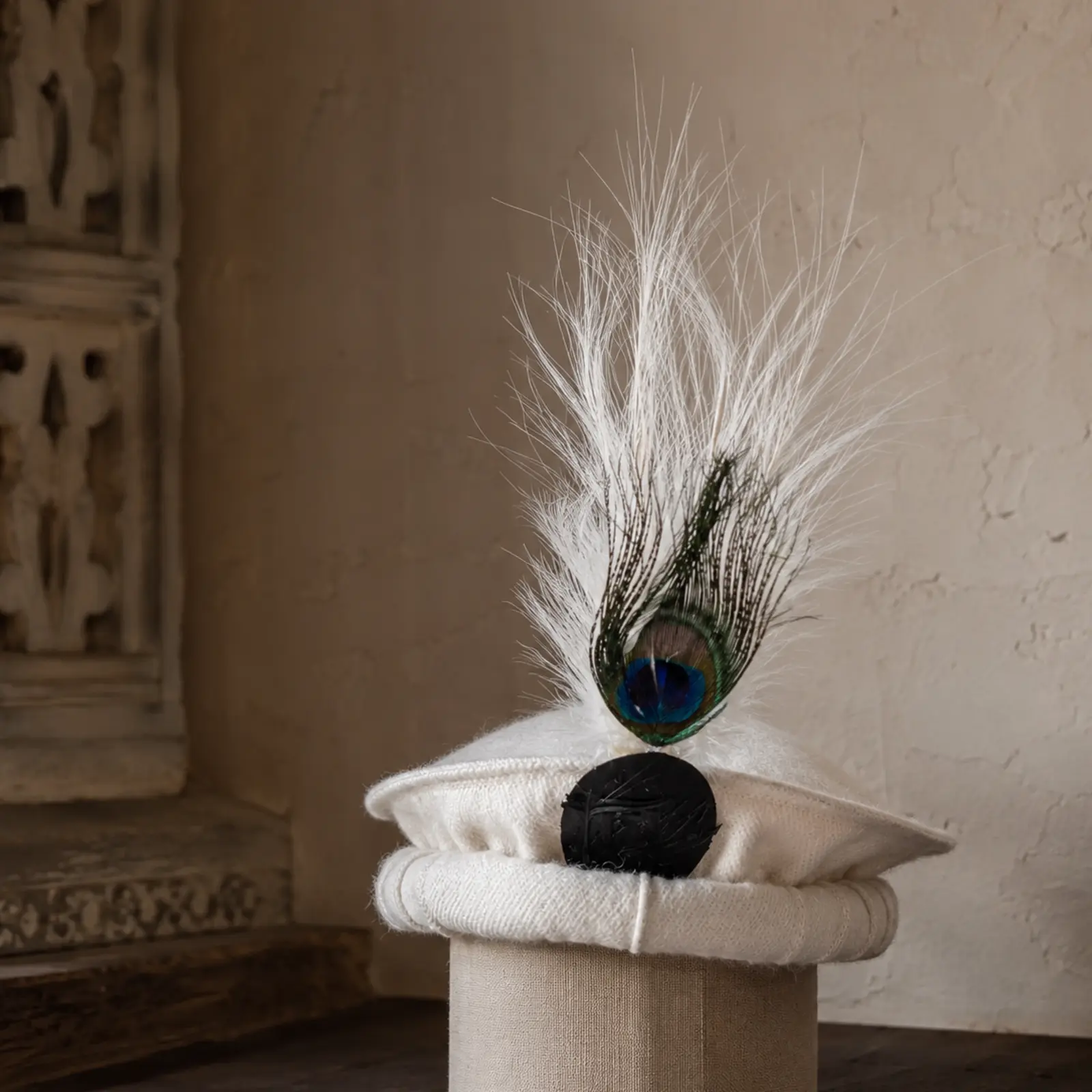 Traditional Men’s Cap with Feather - Image 6